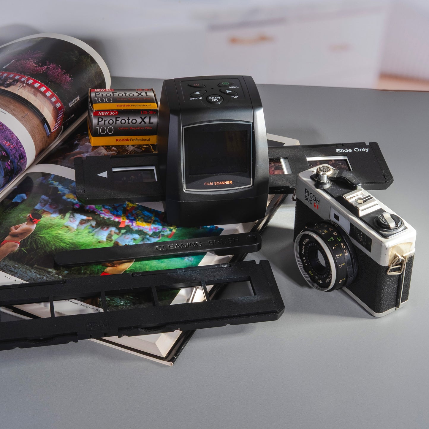 Starcopia Film- und Diascanner – Alles-in-einem-Gerät mit 2,36-Zoll-TFT-LCD-Bildschirm zur digitalen Bewahrung Ihrer Erinnerungen